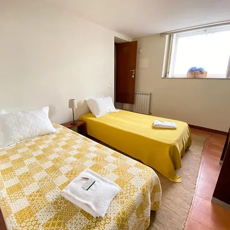 Meiros House Tourism And Nature By Geres Casas