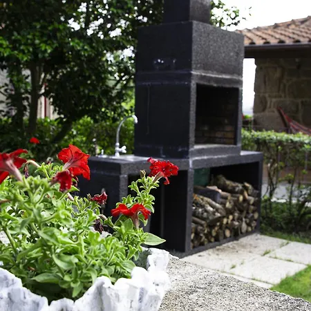 Meiros House Tourism And Nature By Geres Casas Casa vacanze Amares