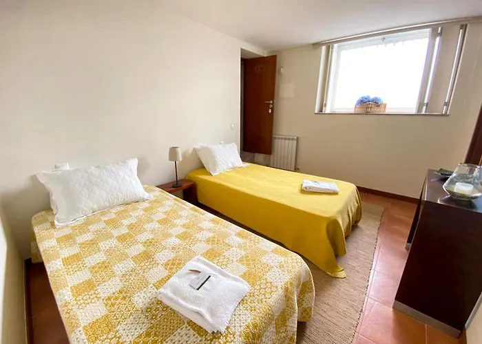 Meiros House Tourism And Nature By Geres Casas