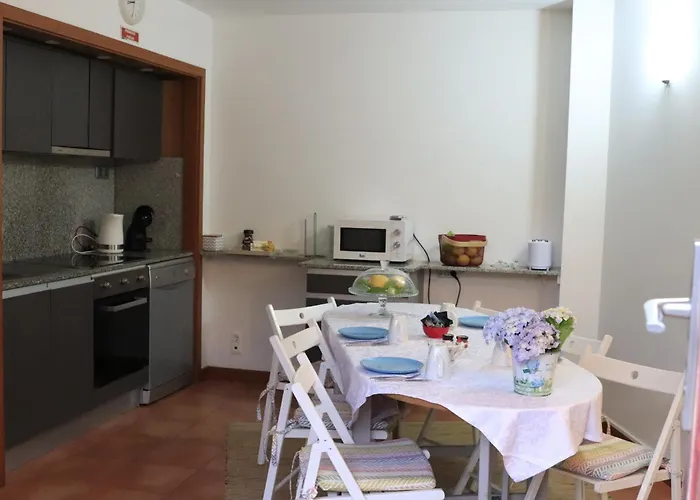 Meiros House Tourism And Nature By Geres Casas